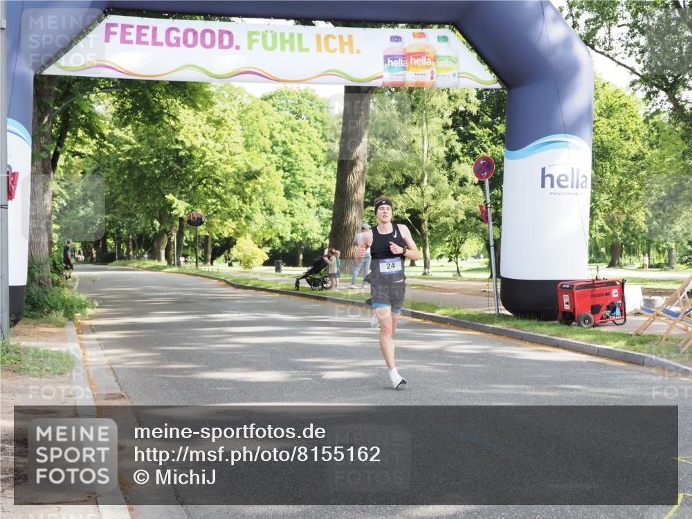 29.06.2025 - hella hamburg halbmarathon MichiJ http://msf.ph/oto/8155162 29.06.2025 09:58:22 Zwischen KM18-KM19 24 meine-sportfotos.de