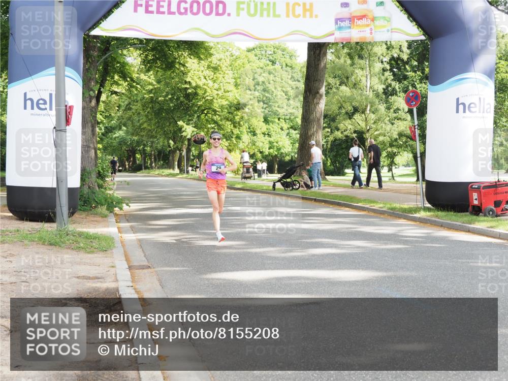 29.06.2025 - hella hamburg halbmarathon MichiJ http://msf.ph/oto/8155208 29.06.2025 10:01:03 Zwischen KM18-KM19  meine-sportfotos.de