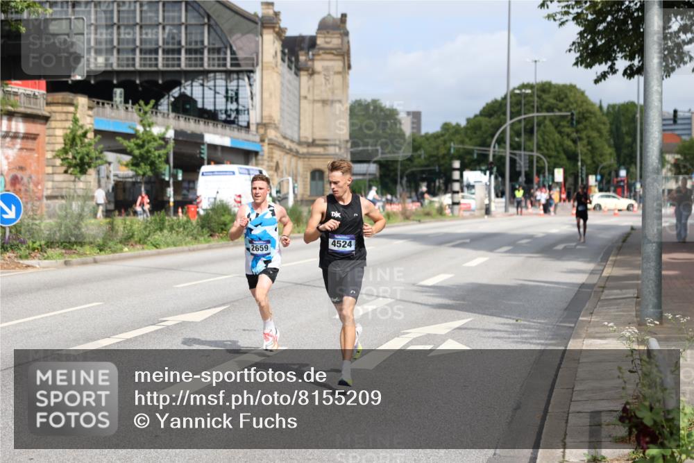 29.06.2025 - hella hamburg halbmarathon Yannick Fuchs http://msf.ph/oto/8155209 29.06.2025 10:15:04 20KM 2659, 4524, 13016, 14188, 19108 meine-sportfotos.de