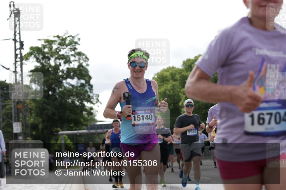 29.06.2025 - hella hamburg halbmarathon Jannik Wohlers http://msf.ph/oto/8155306 29.06.2025 10:16:44 Lombardsbrücke 1083, 1137, 1298, 1331, 1348, 1356, 1553, 2225, 2908, 3210, 3464, 3466, 3622, 5023, 5390, 5929, 5930, 5995, 6126, 6128, 6522, 7114, 7115, 7257, 7345, 7376, 7647, 7928, 7945, 8253, 8263, 8513, 8558, 8983, 9152, 9259, 9647, 10165, 10460, 10592, 10735, 11102, 11410, 12042, 12043, 12100, 12166, 12252, 12289, 12640, 13206, 13605, 14597, 14950, 15140, 15465, 15564, 15613, 16447, 16459, 16704, 16817, 17010, 17058, 17661, 17741, 17984, 18108, 18571 meine-sportfotos.de