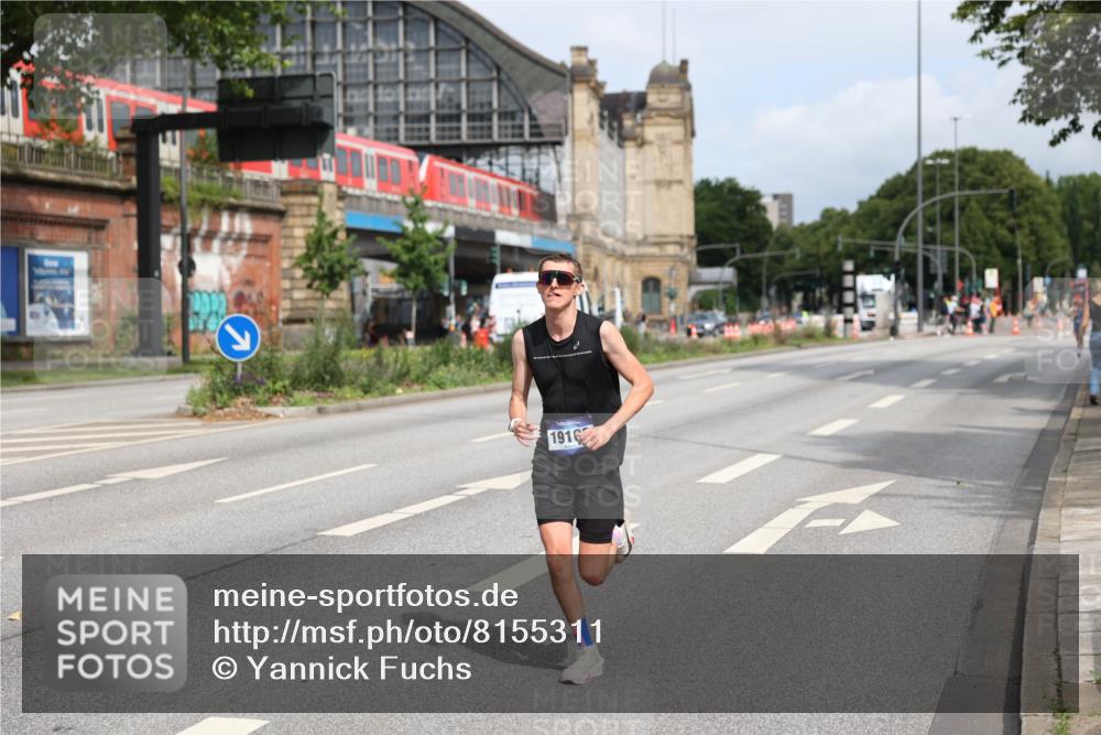 29.06.2025 - hella hamburg halbmarathon Yannick Fuchs http://msf.ph/oto/8155311 29.06.2025 10:15:12 20KM 14188, 19108 meine-sportfotos.de