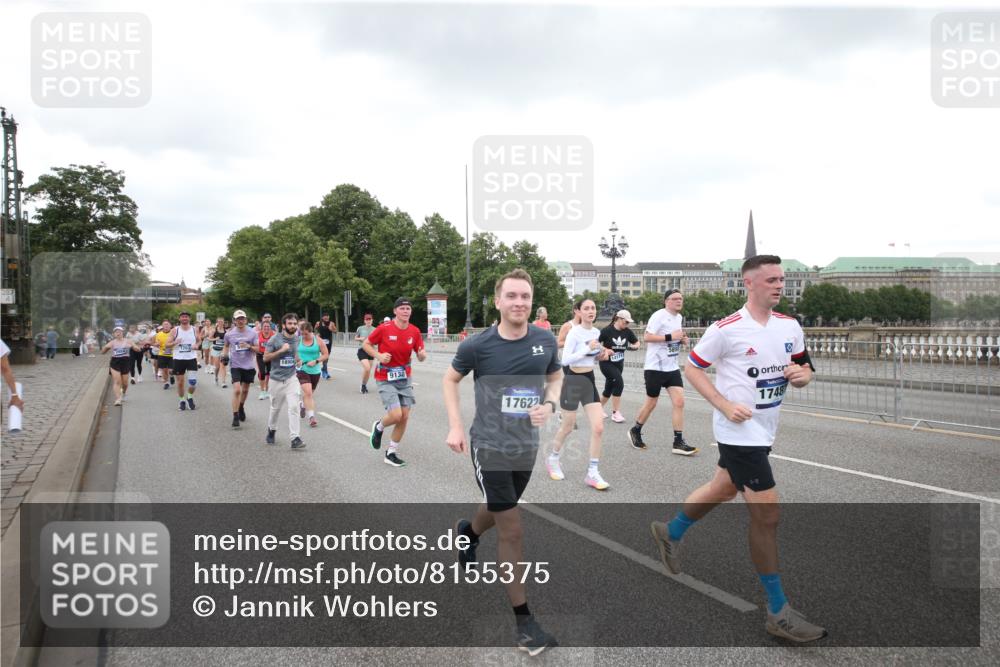29.06.2025 - hella hamburg halbmarathon Jannik Wohlers http://msf.ph/oto/8155375 29.06.2025 10:53:41 Lombardsbrücke 1017, 1263, 1744, 1779, 1789, 2372, 2600, 2761, 2854, 3079, 3187, 3188, 3249, 3465, 3467, 3557, 4323, 4685, 4838, 5514, 5804, 5817, 5898, 5964, 6192, 6468, 6583, 6987, 6988, 8867, 8924, 9138, 9203, 9503, 9572, 10207, 11390, 11472, 11769, 11785, 11830, 12283, 12429, 12611, 12898, 13034, 13350, 13368, 13850, 14171, 14177, 14386, 14416, 14596, 14665, 14904, 15318, 15791, 16117, 16691, 16839, 16888, 16930, 17487, 17622, 18093, 18348, 18365, 18904, 19019 meine-sportfotos.de