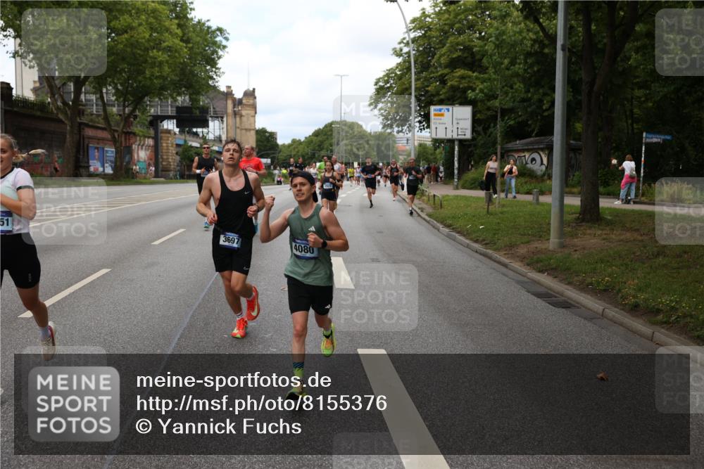 29.06.2025 - hella hamburg halbmarathon Yannick Fuchs http://msf.ph/oto/8155376 29.06.2025 10:38:02 20KM 3109, 3116, 3124, 3146, 3437, 3697, 3928, 4080, 5506, 5692, 6495, 7093, 7185, 7451, 8664, 9043, 9114, 9931, 10237, 10246, 10493, 11153, 11648, 11778, 11848, 12327, 12438, 12623, 12657, 12776, 13348, 13897, 14690, 15383, 15932, 16105, 16648, 16720, 16997, 17391, 17403, 17516, 18678, 18775, 19038, 19051, 19090 meine-sportfotos.de