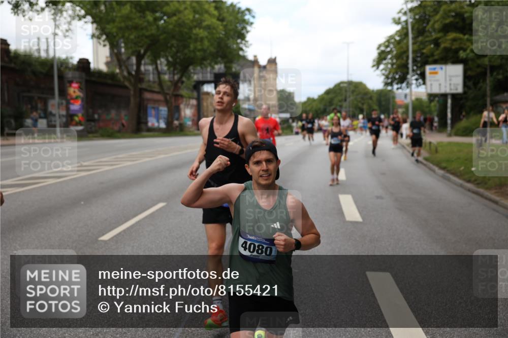 29.06.2025 - hella hamburg halbmarathon Yannick Fuchs http://msf.ph/oto/8155421 29.06.2025 10:38:03 20KM 3109, 3116, 3124, 3146, 3437, 3697, 3928, 4080, 5506, 5692, 6495, 7093, 7185, 7451, 8664, 8900, 9043, 9114, 9931, 10237, 10246, 10493, 11153, 11648, 11778, 11848, 12327, 12438, 12623, 12657, 12776, 13348, 13897, 14690, 15383, 15932, 16105, 16648, 16720, 16997, 17391, 17403, 17516, 18678, 18775, 19038, 19051, 19090 meine-sportfotos.de