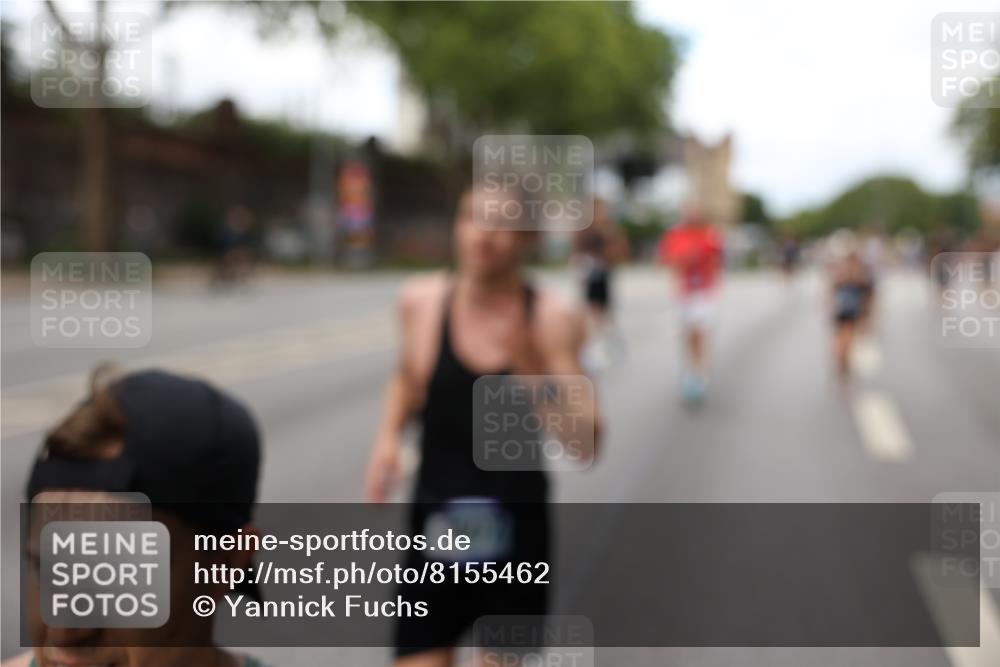 29.06.2025 - hella hamburg halbmarathon Yannick Fuchs http://msf.ph/oto/8155462 29.06.2025 10:38:03 20KM 3109, 3116, 3124, 3146, 3437, 3697, 3928, 4080, 5506, 5692, 6495, 7093, 7185, 7451, 8664, 8900, 9043, 9114, 9931, 10237, 10246, 10493, 11153, 11648, 11778, 11848, 12327, 12438, 12623, 12657, 12776, 13348, 13897, 14690, 15383, 15932, 16105, 16648, 16720, 16997, 17391, 17403, 17516, 18678, 18775, 19038, 19051, 19090 meine-sportfotos.de