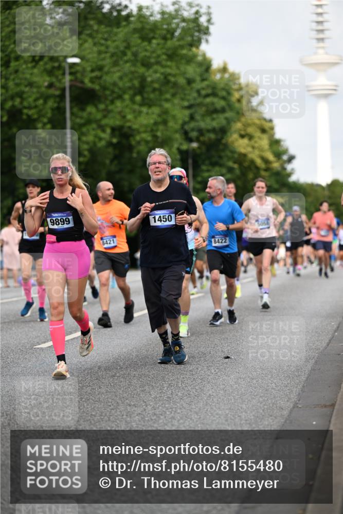 29.06.2025 - hella hamburg halbmarathon Dr. Thomas Lammeyer http://msf.ph/oto/8155480 29.06.2025 10:08:05 Kennedybrücke 1032, 1355, 1450, 2277, 2683, 2979, 4095, 4951, 5058, 5363, 5384, 5613, 6142, 6453, 7485, 8177, 8421, 8422, 8423, 8469, 8484, 9526, 9899, 10389, 11402 meine-sportfotos.de