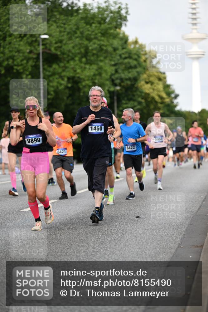 29.06.2025 - hella hamburg halbmarathon Dr. Thomas Lammeyer http://msf.ph/oto/8155490 29.06.2025 10:08:05 Kennedybrücke 1032, 1355, 1450, 2277, 2683, 2979, 4095, 4951, 5058, 5363, 5384, 5613, 6142, 6453, 7485, 8177, 8421, 8422, 8423, 8469, 8484, 9526, 9899, 10389, 11402 meine-sportfotos.de