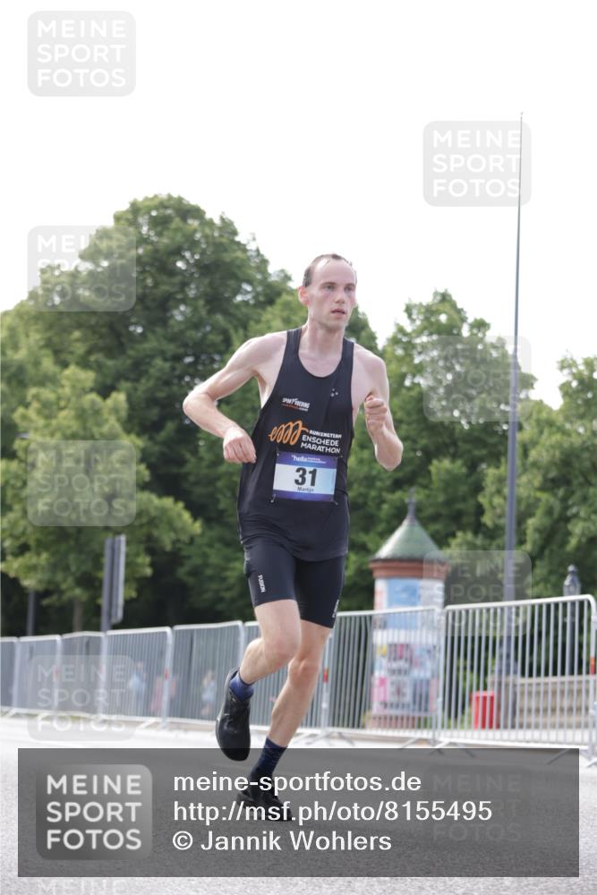 29.06.2025 - hella hamburg halbmarathon Jannik Wohlers http://msf.ph/oto/8155495 29.06.2025 09:36:45 Lombardsbrücke 31 meine-sportfotos.de