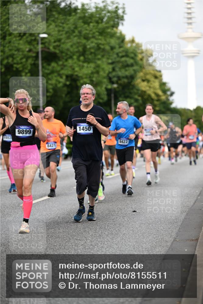 29.06.2025 - hella hamburg halbmarathon Dr. Thomas Lammeyer http://msf.ph/oto/8155511 29.06.2025 10:08:05 Kennedybrücke 1032, 1355, 1450, 2277, 2683, 2979, 4095, 4951, 5058, 5363, 5384, 5613, 6142, 6453, 7485, 8177, 8421, 8422, 8423, 8469, 8484, 9526, 9899, 10389, 11402 meine-sportfotos.de