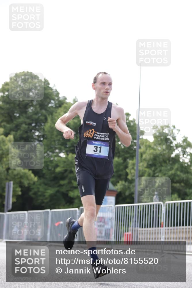29.06.2025 - hella hamburg halbmarathon Jannik Wohlers http://msf.ph/oto/8155520 29.06.2025 09:36:45 Lombardsbrücke 31 meine-sportfotos.de