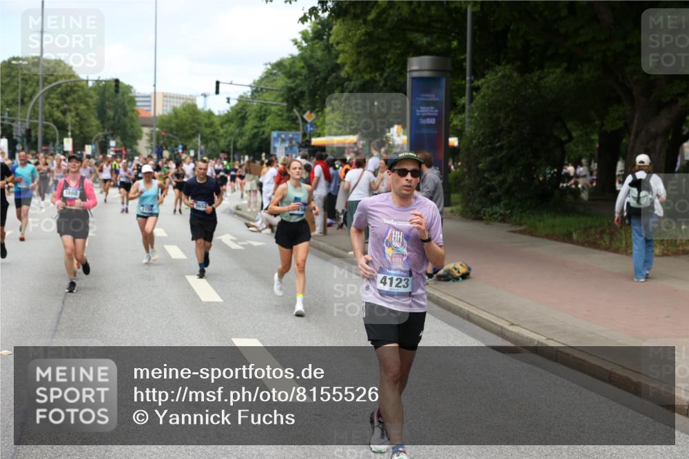 29.06.2025 - hella hamburg halbmarathon Yannick Fuchs http://msf.ph/oto/8155526 29.06.2025 11:16:14 20KM 1158, 1668, 2335, 2634, 2956, 3125, 3292, 3321, 3813, 4114, 4123, 5023, 5181, 5811, 5812, 6214, 6488, 7413, 8931, 9204, 9270, 9272, 9369, 9499, 9532, 9658, 9734, 9964, 10595, 11270, 13400, 13781, 13825, 14017, 14054, 14314, 14442, 14950, 15473, 15657, 16618, 16638, 16864, 16927, 17386, 17556, 18629, 18908, 19093 meine-sportfotos.de