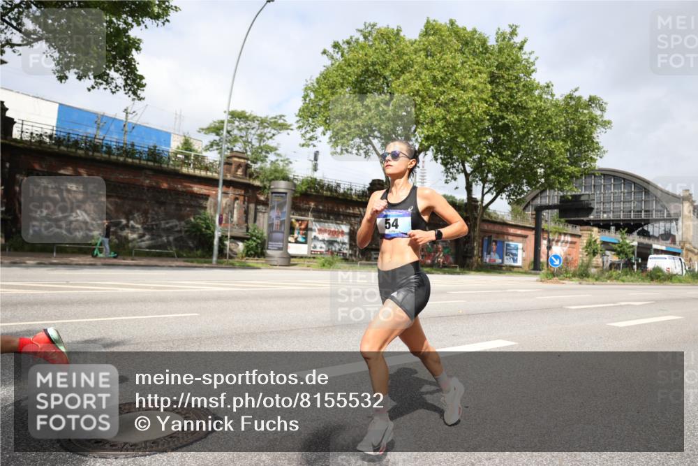 29.06.2025 - hella hamburg halbmarathon Yannick Fuchs http://msf.ph/oto/8155532 29.06.2025 10:15:51 20KM 54, 11829, 12678, 14302, 16245 meine-sportfotos.de