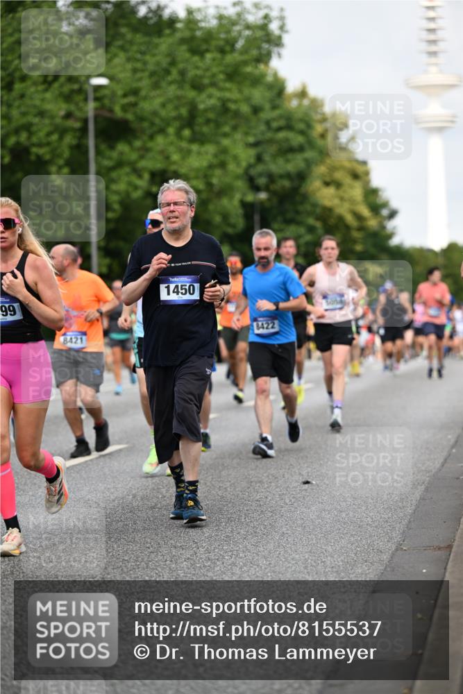 29.06.2025 - hella hamburg halbmarathon Dr. Thomas Lammeyer http://msf.ph/oto/8155537 29.06.2025 10:08:05 Kennedybrücke 1032, 1355, 1450, 2277, 2683, 2979, 4095, 4951, 5058, 5363, 5384, 5613, 6142, 6453, 7485, 8177, 8421, 8422, 8423, 8469, 8484, 9526, 9899, 10389, 11402 meine-sportfotos.de