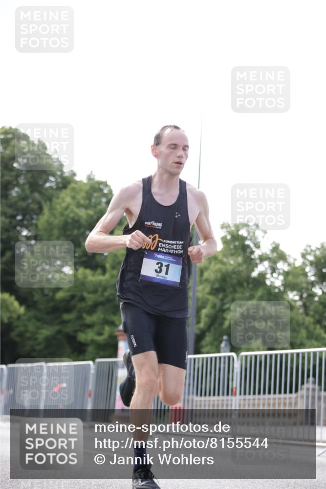 29.06.2025 - hella hamburg halbmarathon Jannik Wohlers http://msf.ph/oto/8155544 29.06.2025 09:36:45 Lombardsbrücke 31 meine-sportfotos.de