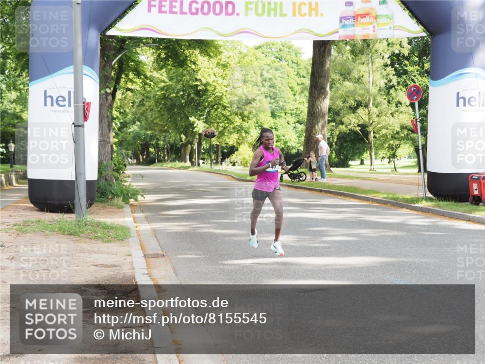 29.06.2025 - hella hamburg halbmarathon MichiJ http://msf.ph/oto/8155545 29.06.2025 10:02:05 Zwischen KM18-KM19  meine-sportfotos.de