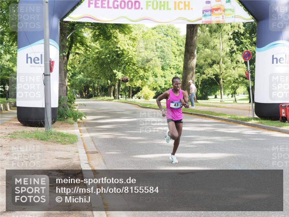 29.06.2025 - hella hamburg halbmarathon MichiJ http://msf.ph/oto/8155584 29.06.2025 10:02:06 Zwischen KM18-KM19 43 meine-sportfotos.de