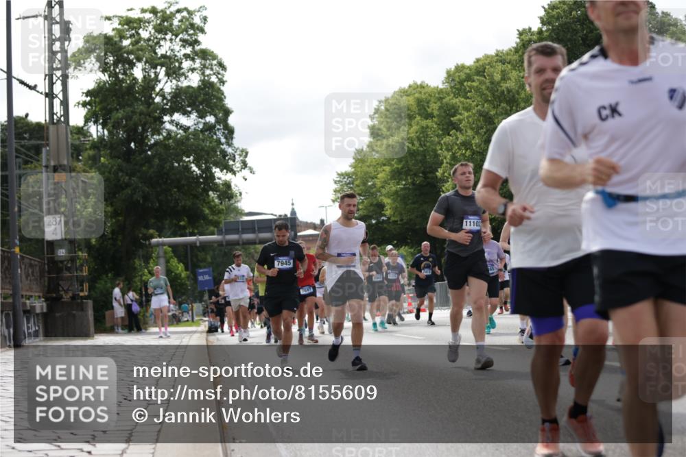 29.06.2025 - hella hamburg halbmarathon Jannik Wohlers http://msf.ph/oto/8155609 29.06.2025 10:16:51 Lombardsbrücke 1083, 1137, 1298, 1348, 1356, 1477, 2860, 2908, 3210, 3464, 3466, 3802, 3803, 5023, 5390, 5929, 5930, 5995, 6126, 6128, 6520, 6522, 7410, 7445, 7647, 7945, 8210, 8253, 8309, 8433, 8558, 8983, 9152, 9259, 9647, 10377, 10460, 10592, 11102, 12042, 12100, 12166, 13605, 14199, 14208, 14950, 15140, 15293, 15465, 16704, 16817, 17010, 17058, 17661, 17741, 17927, 17984, 18039, 18060, 18108, 18344, 18526, 18571 meine-sportfotos.de