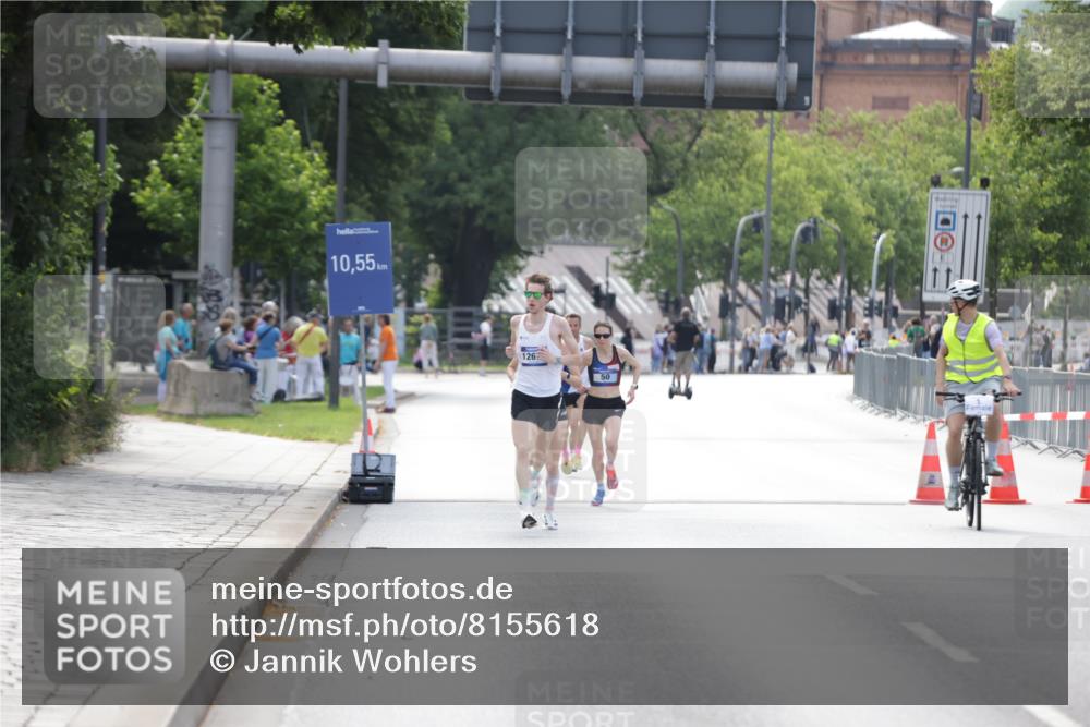 29.06.2025 - hella hamburg halbmarathon Jannik Wohlers http://msf.ph/oto/8155618 29.06.2025 09:37:15 Lombardsbrücke  meine-sportfotos.de