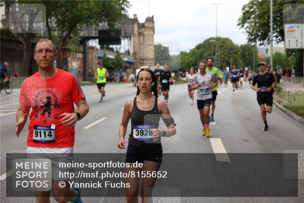 29.06.2025 - hella hamburg halbmarathon Yannick Fuchs http://msf.ph/oto/8155652 29.06.2025 10:38:05 20KM 3109, 3116, 3124, 3146, 3437, 3697, 3928, 5506, 5692, 6495, 7093, 7185, 7451, 8218, 8664, 8900, 9043, 9114, 9931, 10246, 10493, 11153, 11648, 11778, 11848, 12327, 12438, 12623, 12657, 13348, 13897, 14690, 14861, 15383, 15932, 16105, 16648, 16720, 16997, 17376, 17391, 17403, 17516, 17912, 18678, 18775, 18942, 19090 meine-sportfotos.de