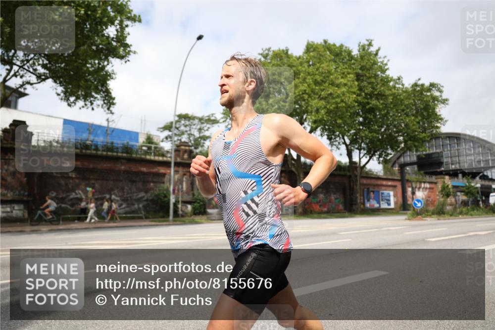 29.06.2025 - hella hamburg halbmarathon Yannick Fuchs http://msf.ph/oto/8155676 29.06.2025 10:16:05 20KM 11210, 12373, 12678, 14302, 14360, 15526, 19075 meine-sportfotos.de