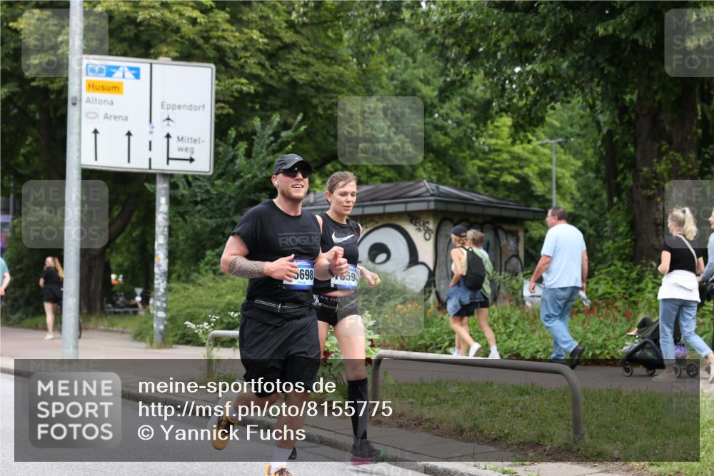 29.06.2025 - hella hamburg halbmarathon Yannick Fuchs http://msf.ph/oto/8155775 29.06.2025 10:58:23 20KM 2298, 2463, 2810, 3919, 4542, 6100, 7474, 7907, 8171, 8810, 8890, 9254, 9680, 9816, 10694, 11960, 12426, 12479, 12646, 13503, 13901, 14225, 14822, 14970, 15698, 15797, 16455, 16594, 16753, 17533, 18321, 18440, 18739, 19240 meine-sportfotos.de