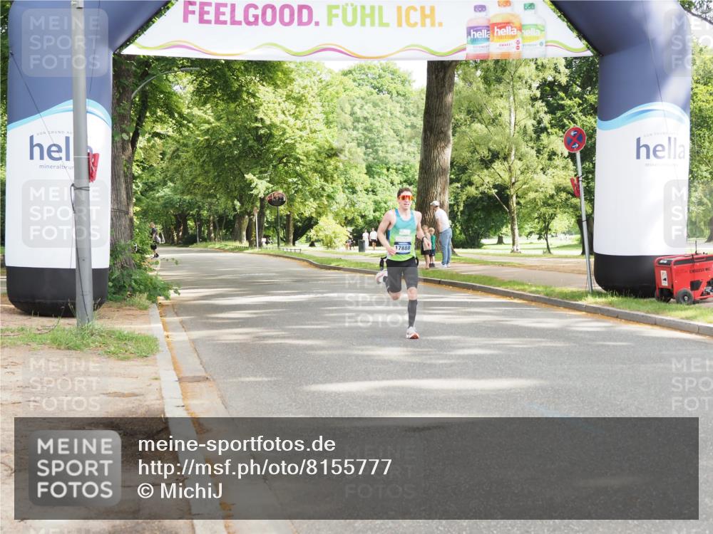 29.06.2025 - hella hamburg halbmarathon MichiJ http://msf.ph/oto/8155777 29.06.2025 10:02:47 Zwischen KM18-KM19  meine-sportfotos.de