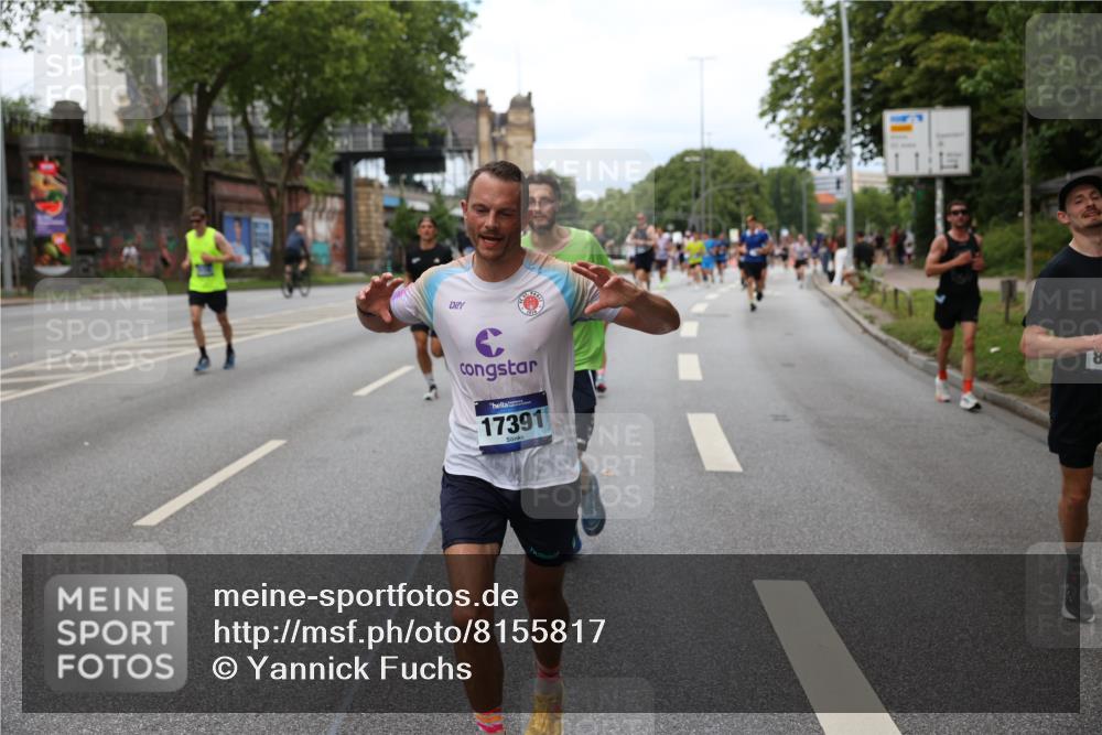 29.06.2025 - hella hamburg halbmarathon Yannick Fuchs http://msf.ph/oto/8155817 29.06.2025 10:38:08 20KM 3109, 3116, 3124, 3146, 3437, 5506, 5692, 6495, 6705, 6991, 7093, 7185, 7451, 8145, 8218, 8664, 8900, 9043, 9114, 9931, 10246, 10493, 11153, 11648, 11778, 11848, 12327, 12438, 12623, 12657, 13348, 13897, 14690, 14861, 15383, 15932, 16105, 16301, 16547, 16549, 16648, 16720, 17376, 17391, 17403, 17516, 17912, 18678, 18775, 18942, 19090 meine-sportfotos.de