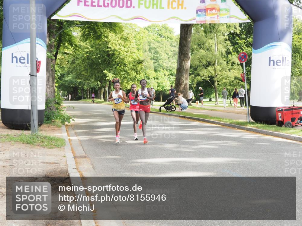 29.06.2025 - hella hamburg halbmarathon MichiJ http://msf.ph/oto/8155946 29.06.2025 10:03:35 Zwischen KM18-KM19 39 meine-sportfotos.de
