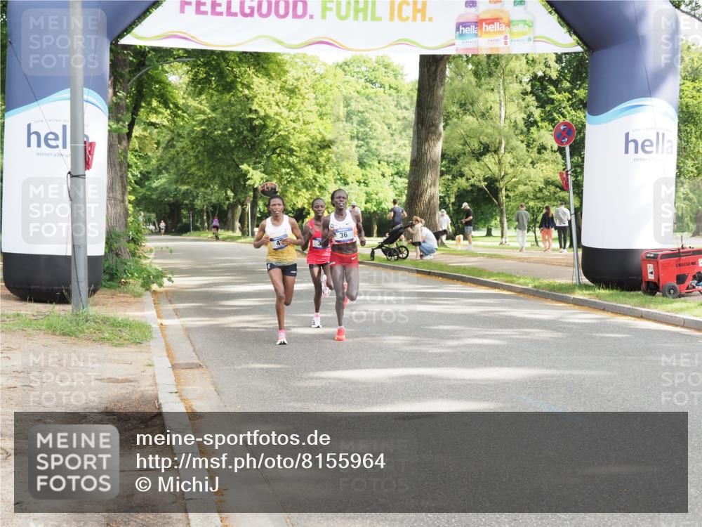 29.06.2025 - hella hamburg halbmarathon MichiJ http://msf.ph/oto/8155964 29.06.2025 10:03:35 Zwischen KM18-KM19 39 meine-sportfotos.de