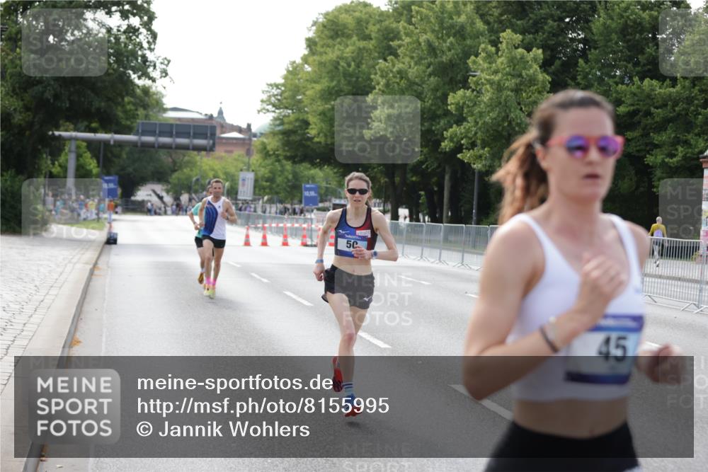 29.06.2025 - hella hamburg halbmarathon Jannik Wohlers http://msf.ph/oto/8155995 29.06.2025 09:37:25 Lombardsbrücke 45, 50, 3944, 12673 meine-sportfotos.de