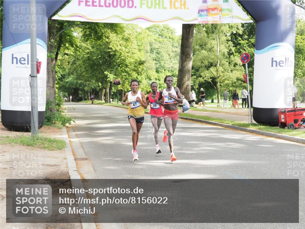 29.06.2025 - hella hamburg halbmarathon MichiJ http://msf.ph/oto/8156022 29.06.2025 10:03:35 Zwischen KM18-KM19 39 meine-sportfotos.de