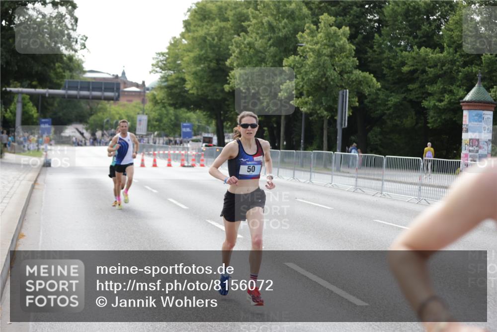 29.06.2025 - hella hamburg halbmarathon Jannik Wohlers http://msf.ph/oto/8156072 29.06.2025 09:37:25 Lombardsbrücke 45, 50, 3944, 12673 meine-sportfotos.de