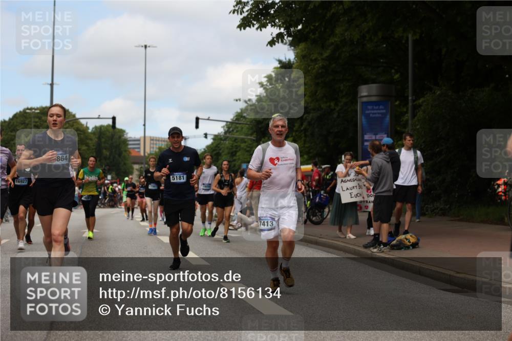 29.06.2025 - hella hamburg halbmarathon Yannick Fuchs http://msf.ph/oto/8156134 29.06.2025 11:16:22 20KM 1158, 1668, 2335, 2634, 2720, 2956, 3125, 3179, 3292, 3321, 4114, 4123, 5023, 5181, 5811, 5812, 6214, 6488, 6826, 7413, 8931, 9270, 9272, 9499, 9658, 9964, 9988, 10613, 11270, 13014, 13400, 13472, 13781, 13825, 14017, 14054, 14950, 15123, 15473, 15657, 16040, 16618, 16638, 16707, 16864, 16927, 17386, 17556, 17987, 18256, 18397, 18629, 18908, 19093 meine-sportfotos.de