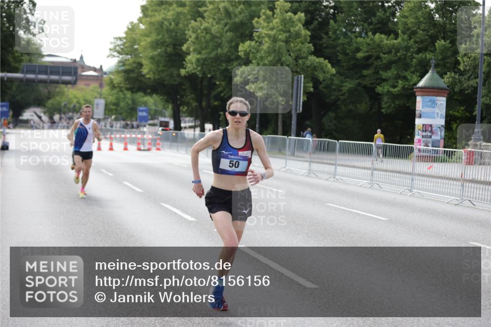 29.06.2025 - hella hamburg halbmarathon Jannik Wohlers http://msf.ph/oto/8156156 29.06.2025 09:37:25 Lombardsbrücke 45, 50, 3944, 12673 meine-sportfotos.de