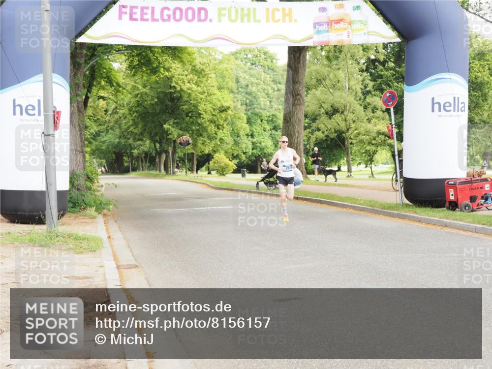 29.06.2025 - hella hamburg halbmarathon MichiJ http://msf.ph/oto/8156157 29.06.2025 10:03:58 Zwischen KM18-KM19  meine-sportfotos.de