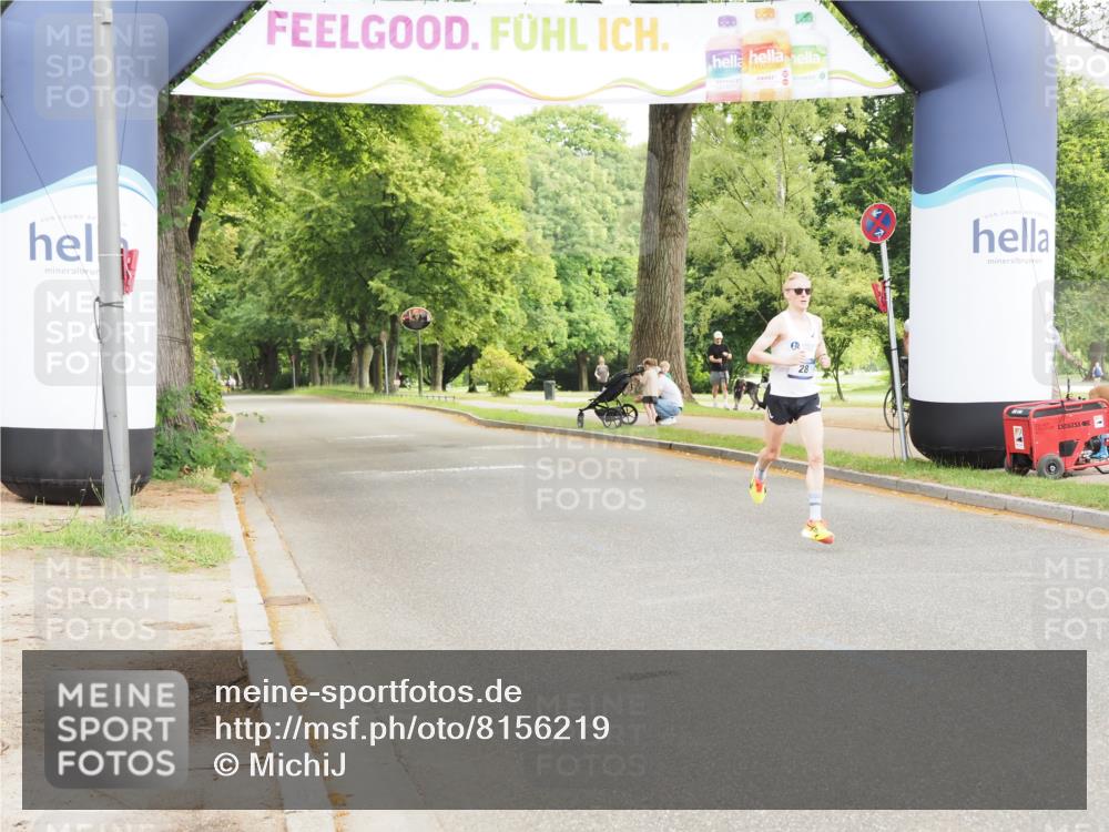 29.06.2025 - hella hamburg halbmarathon MichiJ http://msf.ph/oto/8156219 29.06.2025 10:03:58 Zwischen KM18-KM19  meine-sportfotos.de
