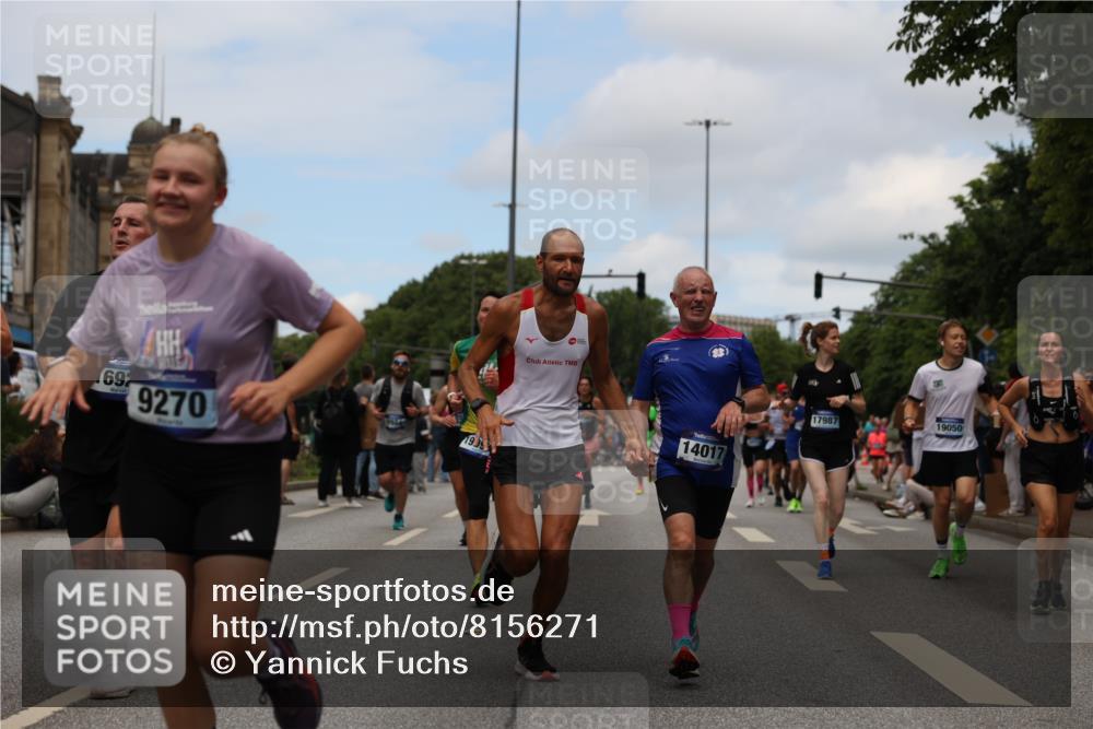 29.06.2025 - hella hamburg halbmarathon Yannick Fuchs http://msf.ph/oto/8156271 29.06.2025 11:16:25 20KM 1158, 1668, 2335, 2441, 2634, 2720, 2956, 3125, 3179, 3292, 3321, 4114, 4123, 5181, 5811, 5812, 6214, 6488, 6826, 7413, 8931, 9270, 9272, 9658, 9964, 9988, 10613, 11270, 11424, 13014, 13400, 13472, 13781, 13825, 14017, 14503, 15123, 15473, 15657, 16040, 16618, 16638, 16707, 16714, 16864, 16927, 17386, 17556, 17987, 18256, 18397, 18629, 19093 meine-sportfotos.de