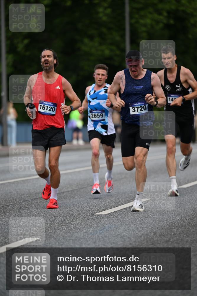 29.06.2025 - hella hamburg halbmarathon Dr. Thomas Lammeyer http://msf.ph/oto/8156310 29.06.2025 09:43:00 Kennedybrücke 35, 52, 53, 2659, 3720, 6380, 9255, 10650 meine-sportfotos.de