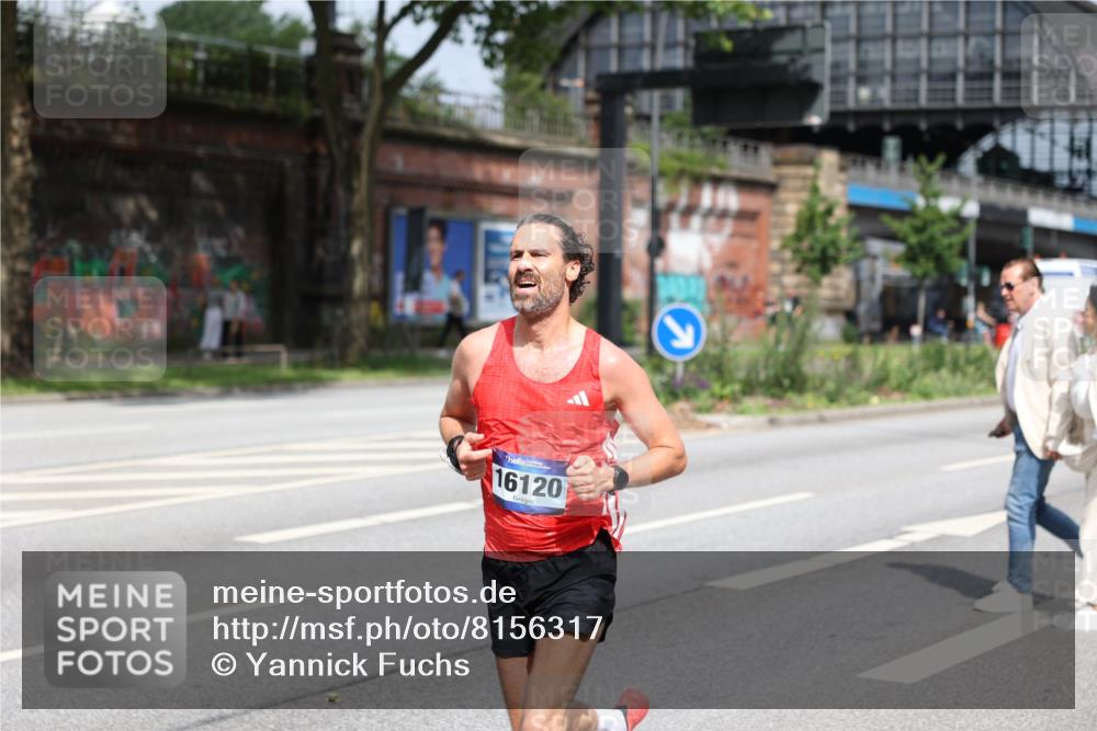 29.06.2025 - hella hamburg halbmarathon Yannick Fuchs http://msf.ph/oto/8156317 29.06.2025 10:16:48 20KM 9442, 16120, 17856 meine-sportfotos.de
