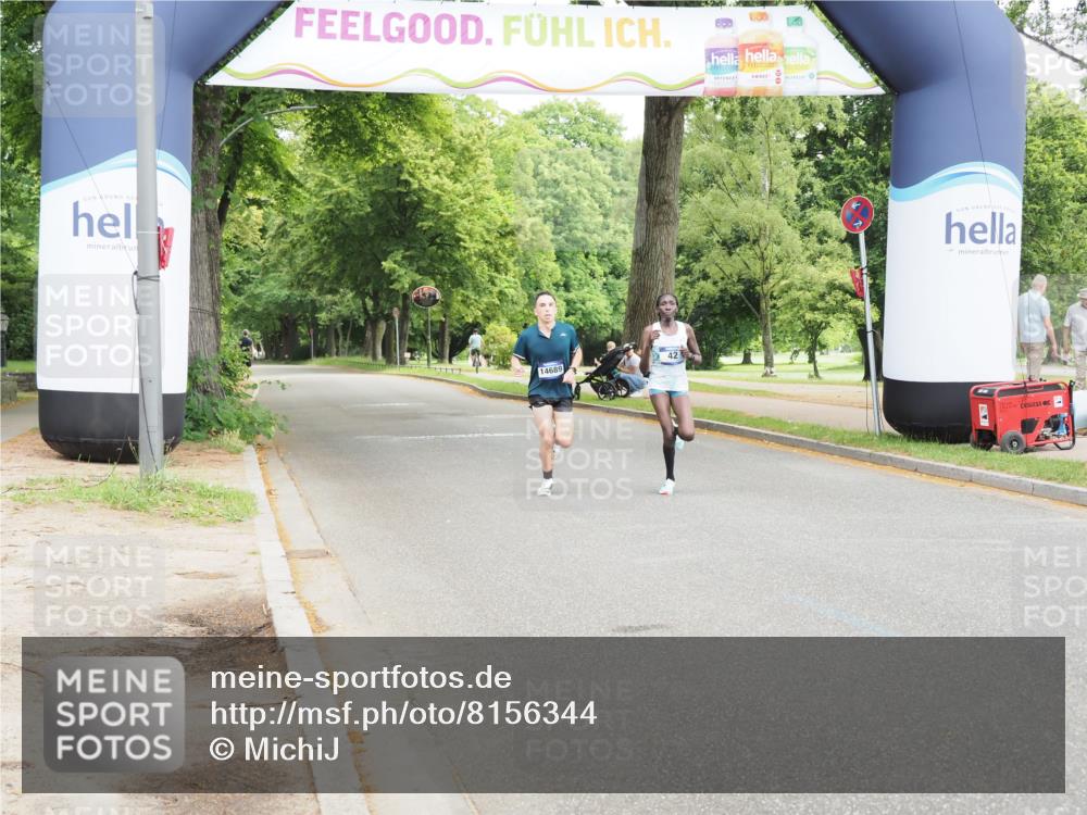 29.06.2025 - hella hamburg halbmarathon MichiJ http://msf.ph/oto/8156344 29.06.2025 10:05:05 Zwischen KM18-KM19 42 meine-sportfotos.de