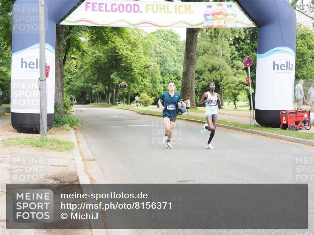 29.06.2025 - hella hamburg halbmarathon MichiJ http://msf.ph/oto/8156371 29.06.2025 10:05:05 Zwischen KM18-KM19 42 meine-sportfotos.de