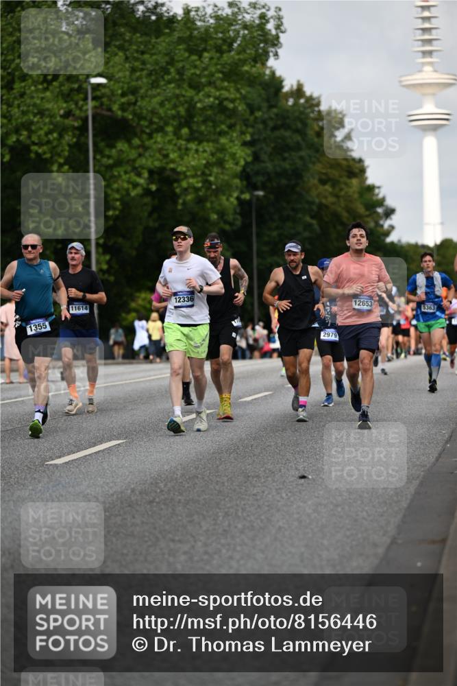 29.06.2025 - hella hamburg halbmarathon Dr. Thomas Lammeyer http://msf.ph/oto/8156446 29.06.2025 10:08:12 Kennedybrücke 1032, 1161, 1355, 1367, 1450, 2277, 2683, 2979, 3488, 4095, 4488, 4951, 5058, 5363, 6142, 6706, 7485, 8177, 8421, 8422, 8423, 8484, 9526, 9899 meine-sportfotos.de