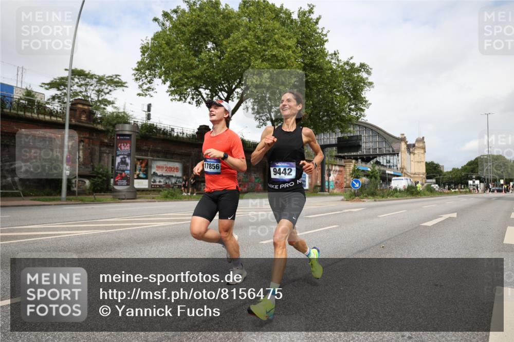 29.06.2025 - hella hamburg halbmarathon Yannick Fuchs http://msf.ph/oto/8156475 29.06.2025 10:17:12 20KM 6559, 9442, 10650, 11965, 13751, 16068, 17856 meine-sportfotos.de
