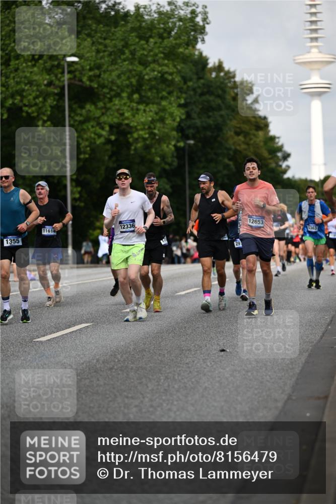 29.06.2025 - hella hamburg halbmarathon Dr. Thomas Lammeyer http://msf.ph/oto/8156479 29.06.2025 10:08:12 Kennedybrücke 1032, 1161, 1355, 1367, 1450, 2277, 2683, 2979, 3488, 4095, 4488, 4951, 5058, 5363, 6142, 6706, 7485, 8177, 8421, 8422, 8423, 8484, 9526, 9899 meine-sportfotos.de