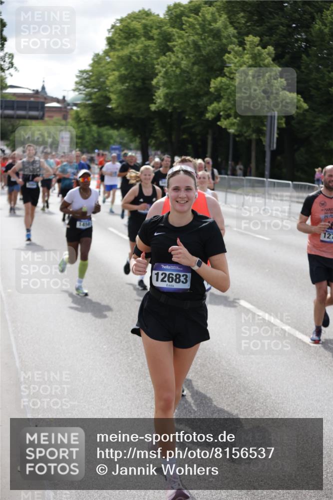 29.06.2025 - hella hamburg halbmarathon Jannik Wohlers http://msf.ph/oto/8156537 29.06.2025 10:17:17 Lombardsbrücke 1015, 1204, 1274, 1458, 1749, 1795, 2094, 2259, 2548, 3138, 3292, 4218, 5002, 5290, 5611, 5733, 6254, 6336, 6352, 6786, 7258, 7291, 7413, 7566, 7844, 8144, 9400, 9798, 9848, 10174, 10620, 10677, 11156, 11275, 11372, 11707, 11916, 12031, 12668, 12683, 14194, 14307, 14420, 14648, 14825, 14877, 15978, 16024, 16038, 16576, 16707, 17083, 17270, 17542, 17616, 18469, 18564, 19029 meine-sportfotos.de
