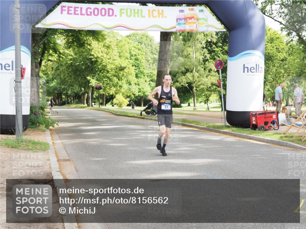 29.06.2025 - hella hamburg halbmarathon MichiJ http://msf.ph/oto/8156562 29.06.2025 10:05:47 Zwischen KM18-KM19 31 meine-sportfotos.de