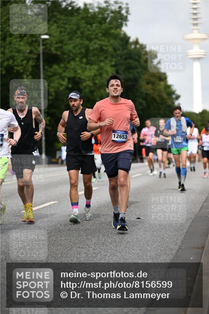 29.06.2025 - hella hamburg halbmarathon Dr. Thomas Lammeyer http://msf.ph/oto/8156599 29.06.2025 10:08:15 Kennedybrücke 1032, 1161, 1355, 1367, 1450, 2277, 2979, 3488, 4095, 4488, 4951, 5058, 5363, 5976, 6142, 6706, 6709, 7485, 8177, 8421, 8422, 8423, 8484, 9526, 9899, 10756 meine-sportfotos.de
