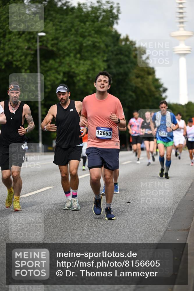 29.06.2025 - hella hamburg halbmarathon Dr. Thomas Lammeyer http://msf.ph/oto/8156605 29.06.2025 10:08:15 Kennedybrücke 1032, 1161, 1355, 1367, 1450, 2277, 2979, 3488, 4095, 4488, 4951, 5058, 5363, 5976, 6142, 6706, 6709, 7485, 8177, 8421, 8422, 8423, 8484, 9526, 9899, 10756 meine-sportfotos.de