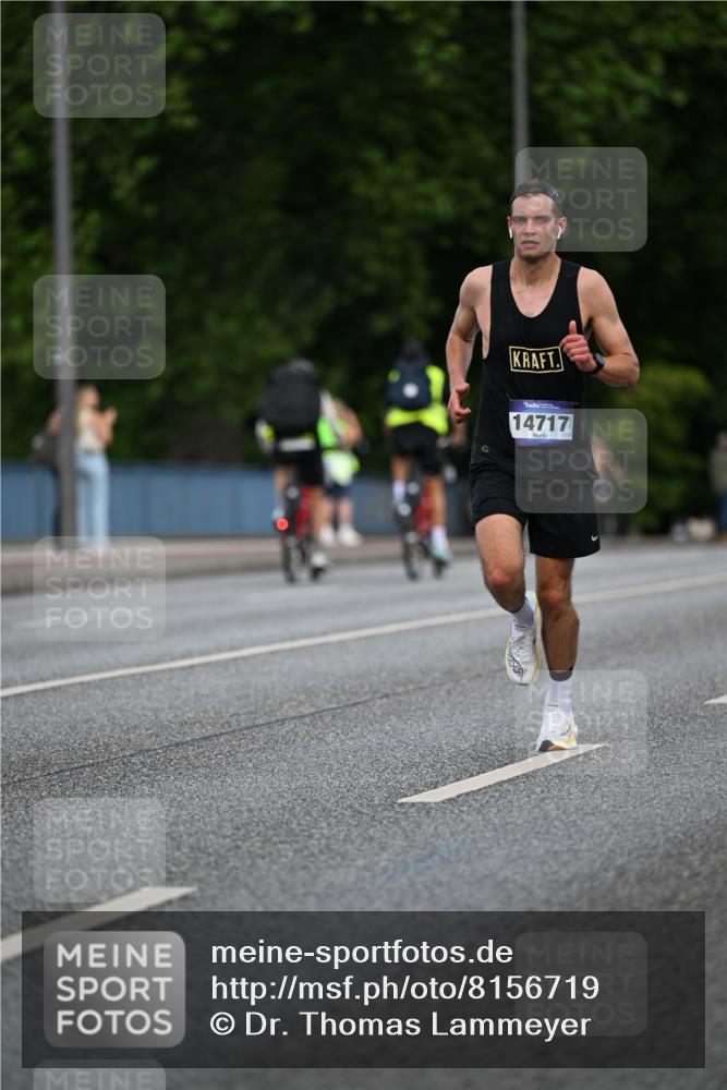 29.06.2025 - hella hamburg halbmarathon Dr. Thomas Lammeyer http://msf.ph/oto/8156719 29.06.2025 09:43:04 Kennedybrücke 34, 35, 52, 53, 54, 2659, 3720, 6530, 9255, 10650 meine-sportfotos.de