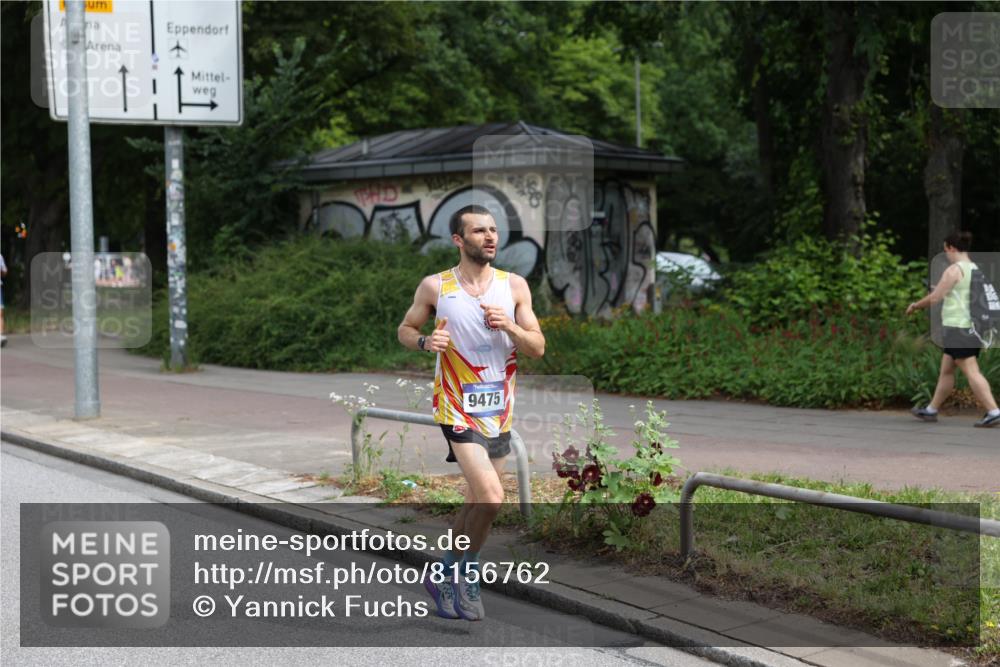 29.06.2025 - hella hamburg halbmarathon Yannick Fuchs http://msf.ph/oto/8156762 29.06.2025 10:17:48 20KM 2618, 3720, 4571, 9475, 16548, 18693 meine-sportfotos.de